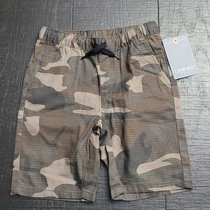 NWT Cherokee boy Camo Shorts
